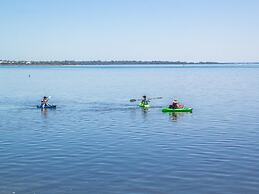 Twin Waters Caravan Park - Dawesville