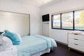 Studio 64 Oyster Bay Modern 3 Bedroom