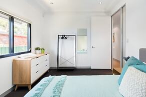 Studio 64 Oyster Bay Modern 3 Bedroom