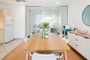 Studio 64 Oyster Bay Modern 3 Bedroom