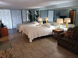 Diamond Head Beach Hotel