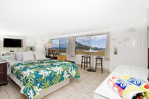 Diamond Head Beach Hotel