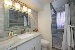 Diamond Head Beach Hotel