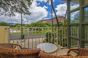Diamond Head Beach Hotel