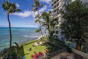 Diamond Head Beach Hotel