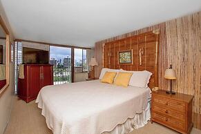 Diamond Head Beach Hotel