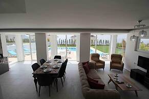 Solitaire Villa by Nokta Villa