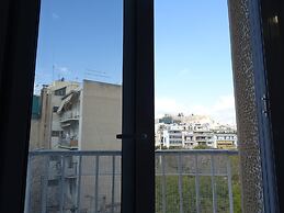 Minimal Luxury near Acropolis