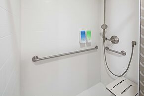 Home2 Suites by Hilton Alameda Oakland Airport