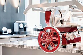 AC Hotel by Marriott Grand Rapids Downtown