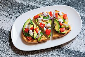 AC Hotel by Marriott Grand Rapids Downtown