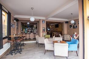 Heartland City Hotel