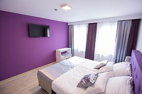 Heartland City Hotel