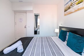 AYZ Sierra de Meira - Auto check-in property