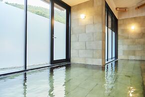 Amagase Onsen Seitenkaku