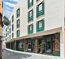 H10 Casa de la Plata