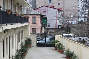 Hotel 7
