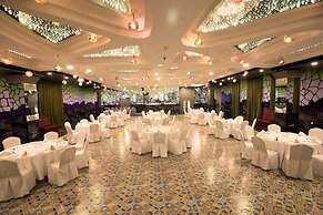 Humming Bird Hotel & Banquet