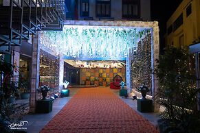 Humming Bird Hotel & Banquet