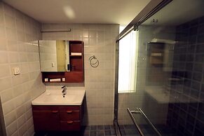 Humming Bird Hotel & Banquet