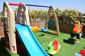 Humming Bird Hotel & Banquet