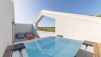 The Green Park Hotel