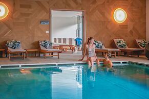 The Green Park Hotel