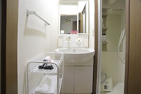 Grand Court Namba 305