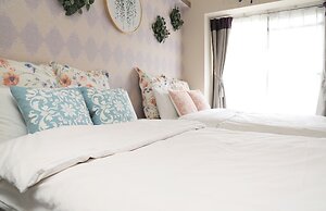 Grand Court Namba 305