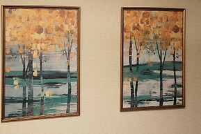 Grand Court Namba 305