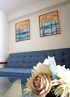 Grand Court Namba 305