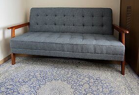 Grand Court Namba 305