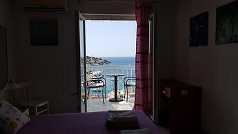 Bocin Rosso Apartments