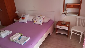 Bocin Rosso Apartments