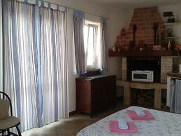 Bocin Rosso Apartments