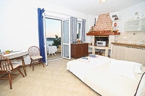 Bocin Rosso Apartments