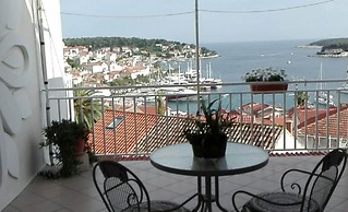 Bocin Rosso Apartments