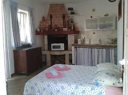 Bocin Rosso Apartments