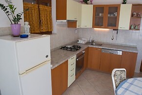 Bocin Rosso Apartments