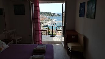 Bocin Rosso Apartments