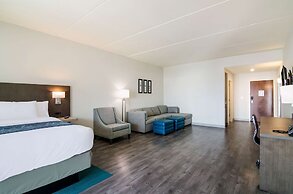 Comfort Inn & Suites Gulf Shores East Beach near Gulf State Park