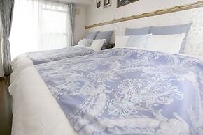 Grand Court Namba 501