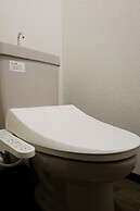 Grand Court Namba 601