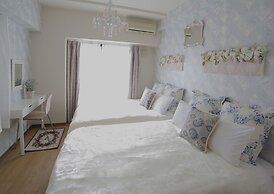 Grand Court Namba 601