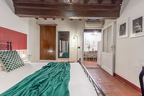 Wine Apartments Florence Ciliegiolo