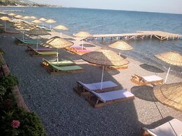 Assos Yenibahce Motel