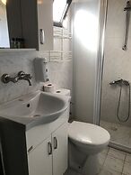 Assos Yenibahce Motel