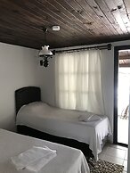 Assos Yenibahce Motel
