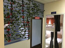 MaiLy Hostel
