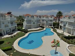 Villa Helios 11 by Elm